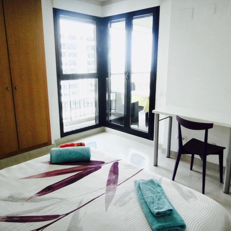 Patacona Beach Power!! - Two-Bedroom Apartment - 21