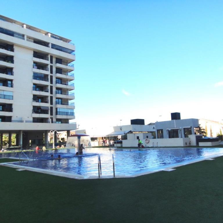 Patacona Beach Power!! - Two-Bedroom Apartment - 51