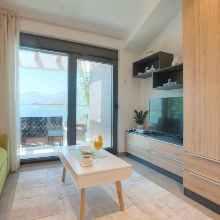 Vila Sofija - Studio with Sea View - 14