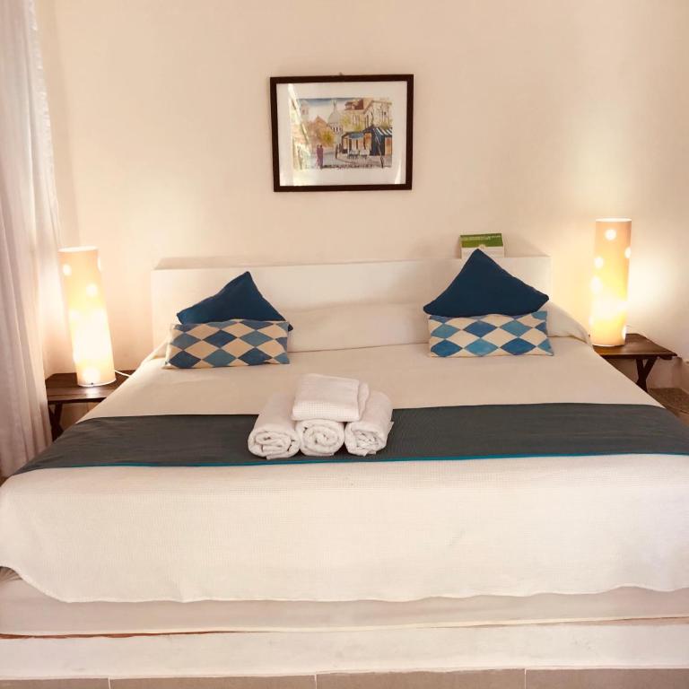 Maria's Kan Kin - Triple Room - 1