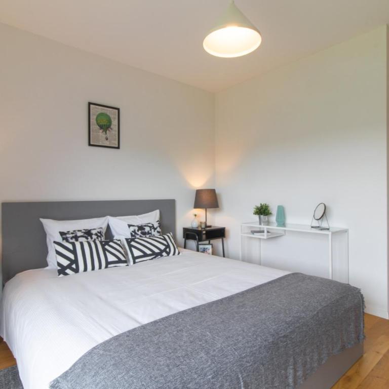 Modern 2 bedrooms apartment at Le Bouveret. Self-checkin. - Apartamento de 2 dormitorios - 19