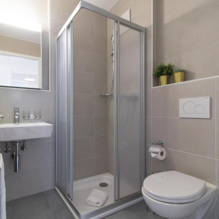 Modern 2 bedrooms apartment at Le Bouveret. Self-checkin. - Apartamento de 2 dormitorios - 27