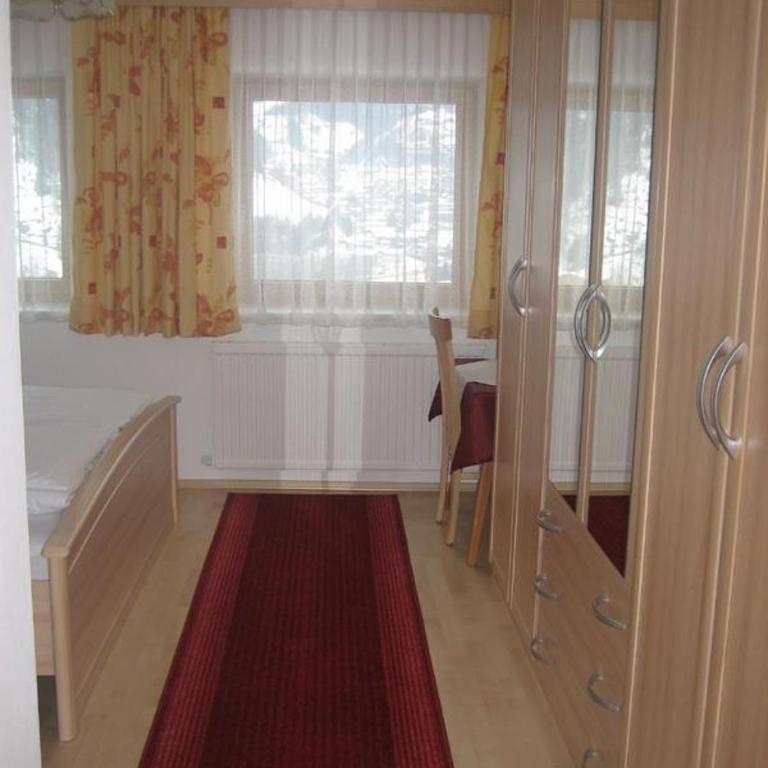 Ferienwohnungen Pötscher Maria - Deluxe Apartment mit 2 Schlafzimmern und Terrasse - 3