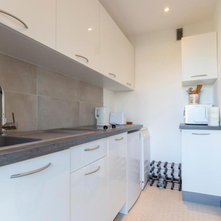 Chez J-P - 100m beach 2-4pers terrace sea view pool garage - Apartment - 4