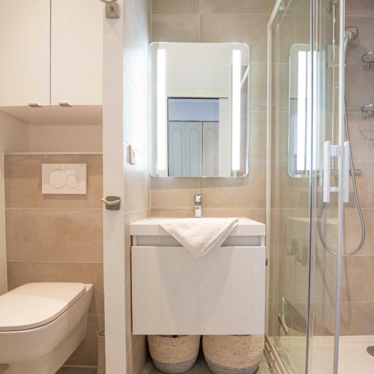 Chez J-P - 100m beach 2-4pers terrace sea view pool garage - Apartment - 5
