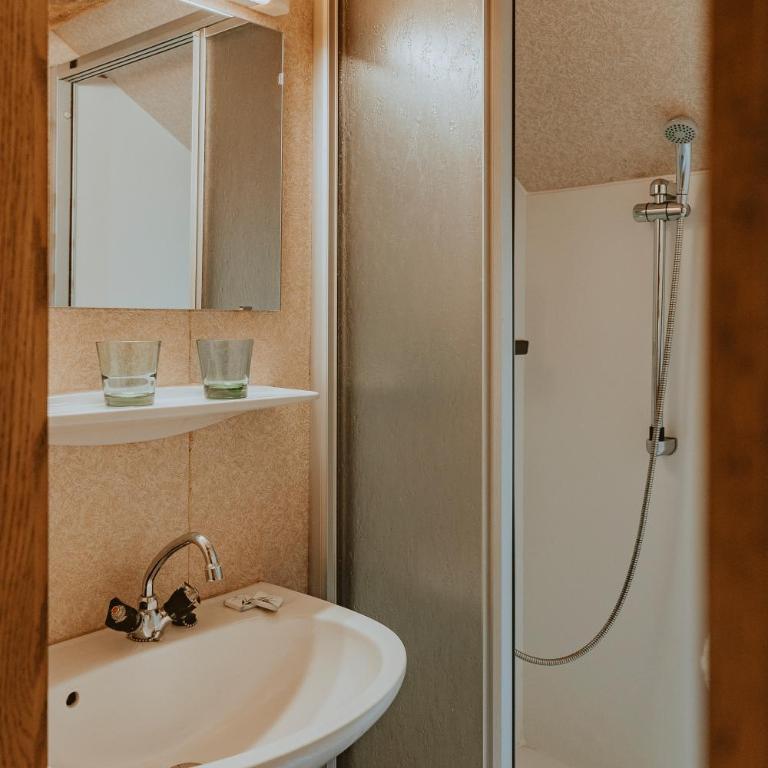 Reitlehenalm - Vierbettzimmer mit Gemeinschaftsbad - 5