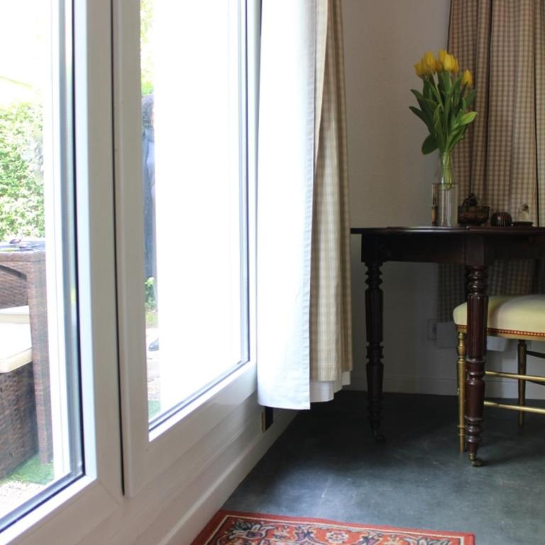 Le Garden Victoria - Canal & Cathédrale -30m2 & Garden - Appartement 1 Chambre - 8