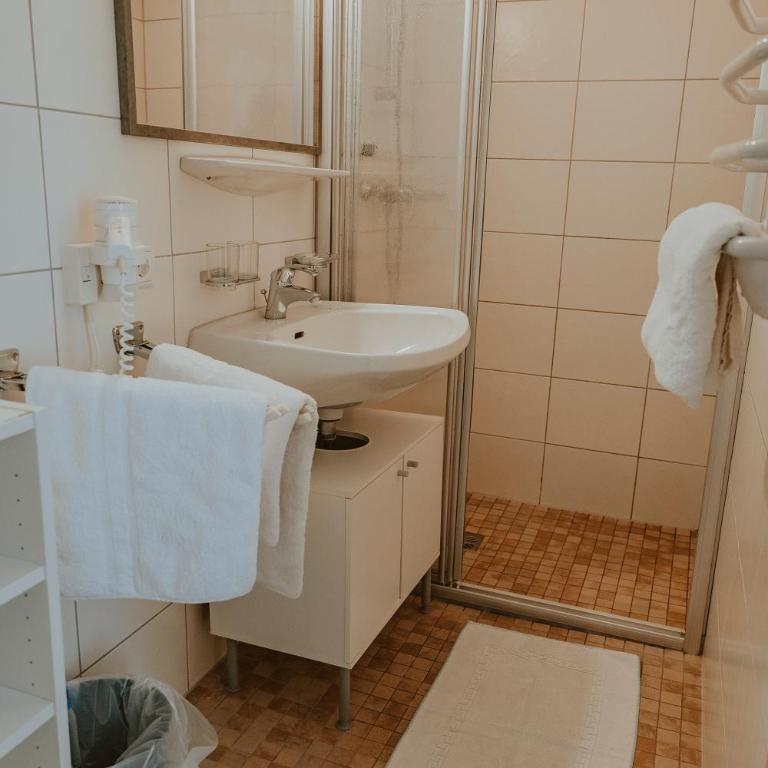 Reitlehenalm - Familienzimmer mit Terrasse - 7