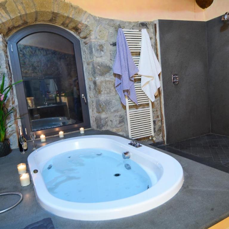 Panoramic villa with pool-COLLINABLU - Villa con Piscina Privata - 94