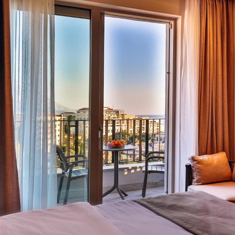 Hotel Bono - Dvokrevetna Soba sa Bračnim Krevetom i Pogledom na More - 3