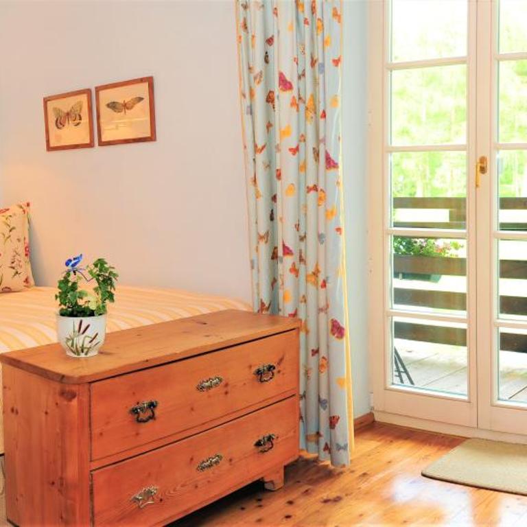 Hannas ALPENGRUSS Apartment & Zimmer - kleines Doppelzimmer mit Balkon - 11