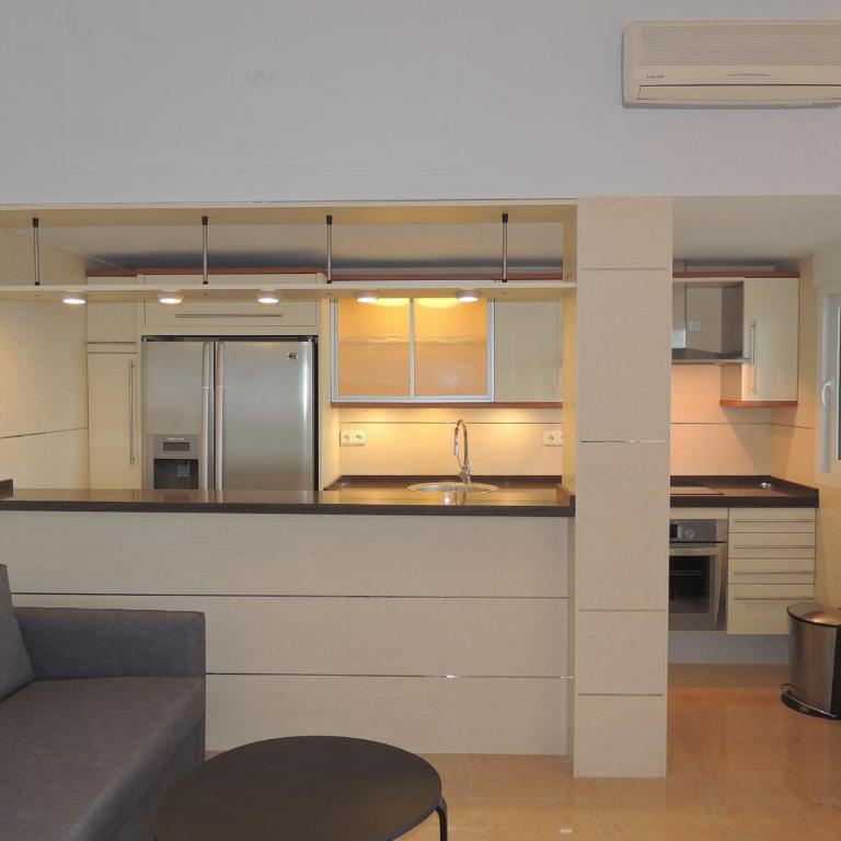 Ole Playa 6A, Beach Front - A pie de Playa, Sea Views - Vistas al Mar, Parking, Puerto Marina - Apartamento - 12