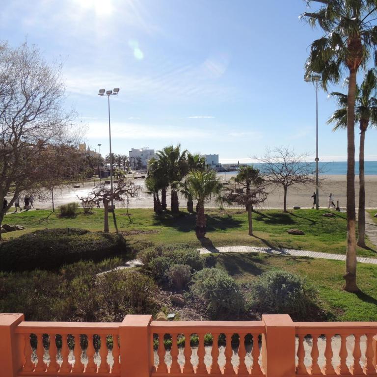Ole Playa 6A, Beach Front - A pie de Playa, Sea Views - Vistas al Mar, Parking, Puerto Marina - Apartamento - 37
