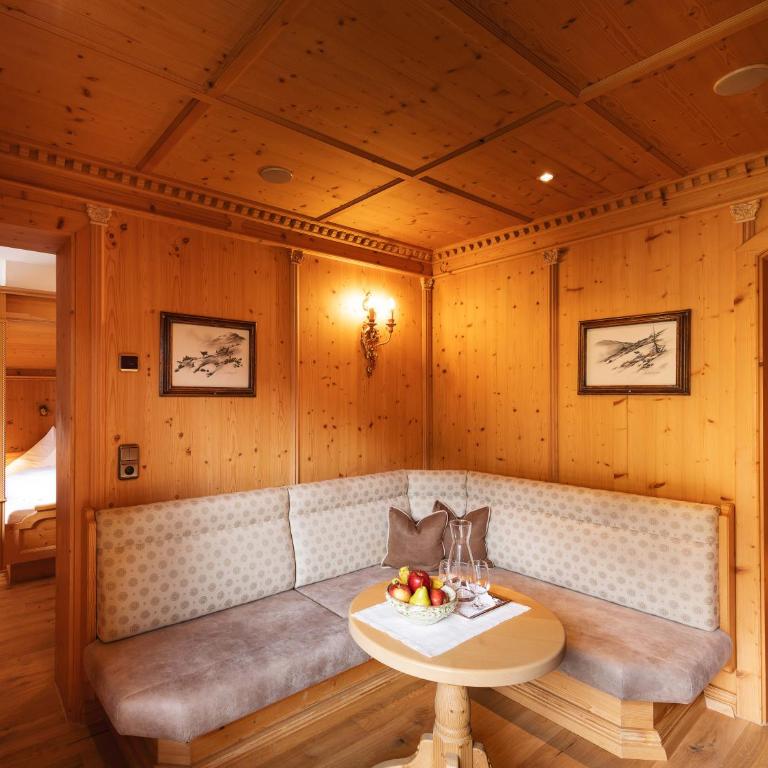 Relais&Châteaux Spa-Hotel Jagdhof - Junior Suite - 1
