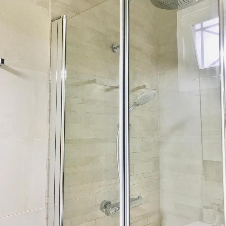 Appt 5pers Centre St Jean de Luz - Calme - Grande Plage à 2mn - Balcon - Appartement avec Balcon - 12