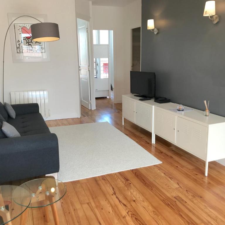 Appt 5pers Centre St Jean de Luz - Calme - Grande Plage à 2mn - Balcon - Appartement avec Balcon - 1