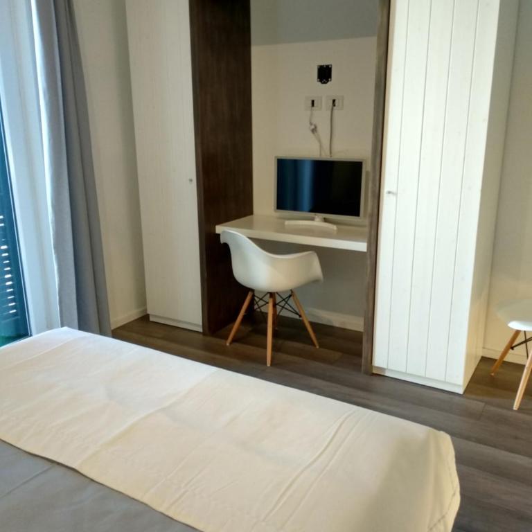 Dimora Mefite-Camere con Bagno Privato e Self check-in - Camera Matrimoniale Standard - 7