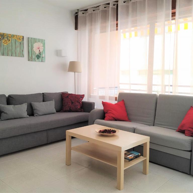 Elizabeth Beach Apartment with Seaviews! - Apartment - 1