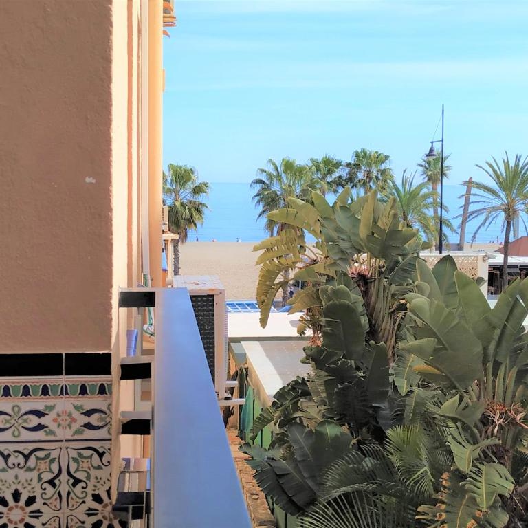 Elizabeth Beach Apartment with Seaviews! - Apartment - 5