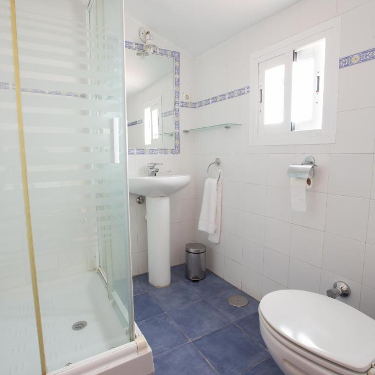 Hostal El Gallo - Habitación Doble con baño privado - 2