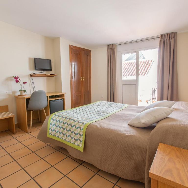 Hostal El Gallo - Habitación Doble con baño privado - 1