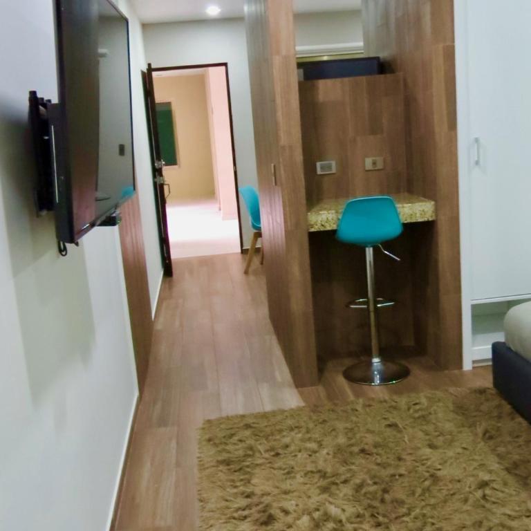 Palmarena Rooms & Residences - Long Stay Comfort with Parking, Sauna, Gym & Pool - Steps from 5th Avenue - Estudio con cama extragrande y sofá cama - 4