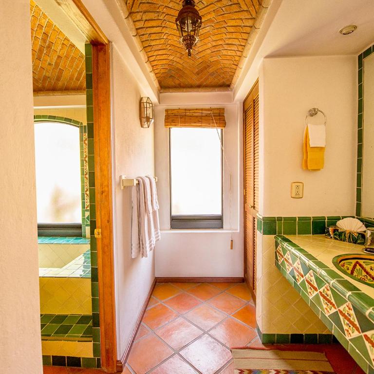 Casa Estrella de la Valenciana Hotel Boutique - Deluxe Suite (Valenciana) - 3