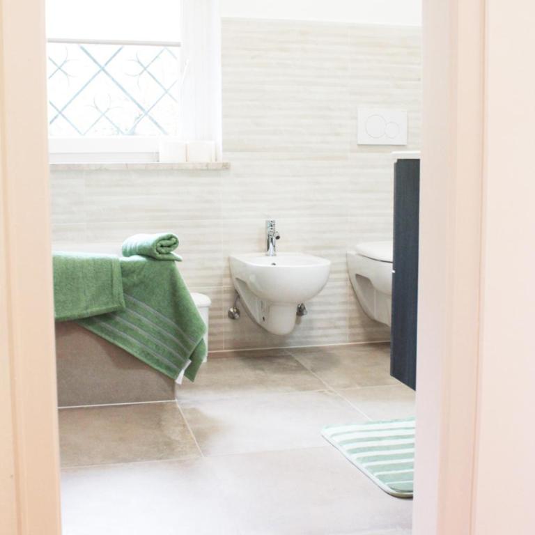 HomeSuiteHome - Suite con Balcone - 9