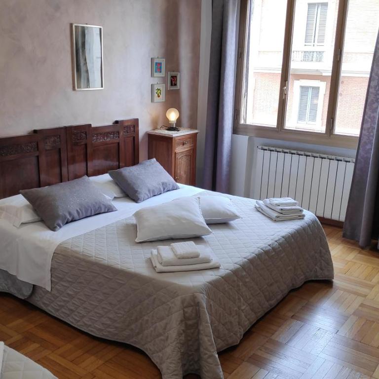 Bed & Breakfast CENTRALE - Camera Tripla con Bagno Privato Esterno - 5