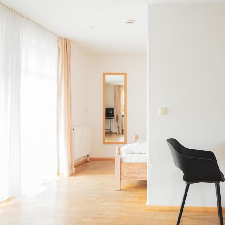 Landhaus Alger - Apartment mit Balkon - 7