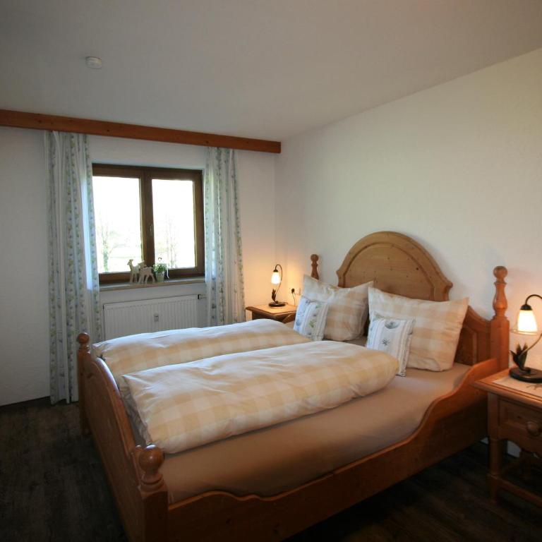 Alpenflair Ferienwohnungen Whg 205 - Apartment mit Blick auf die Berge - 12
