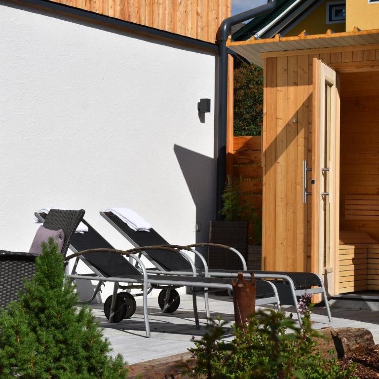 Landschützer's Country Suites - Deluxe Suite mit Whirlpool-Badewanne - 19