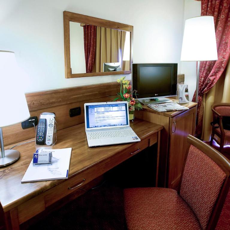 Hotel Master - Double Room - 2