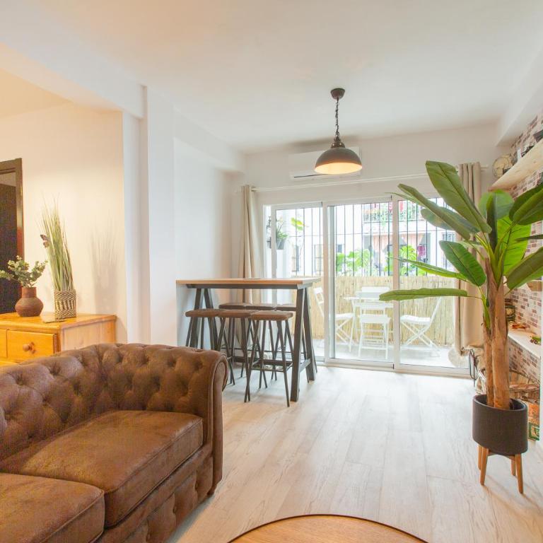 Vintage Movie The Luxury Apartment BY NAMASTE ELITE - Two-Bedroom Apartment - 44