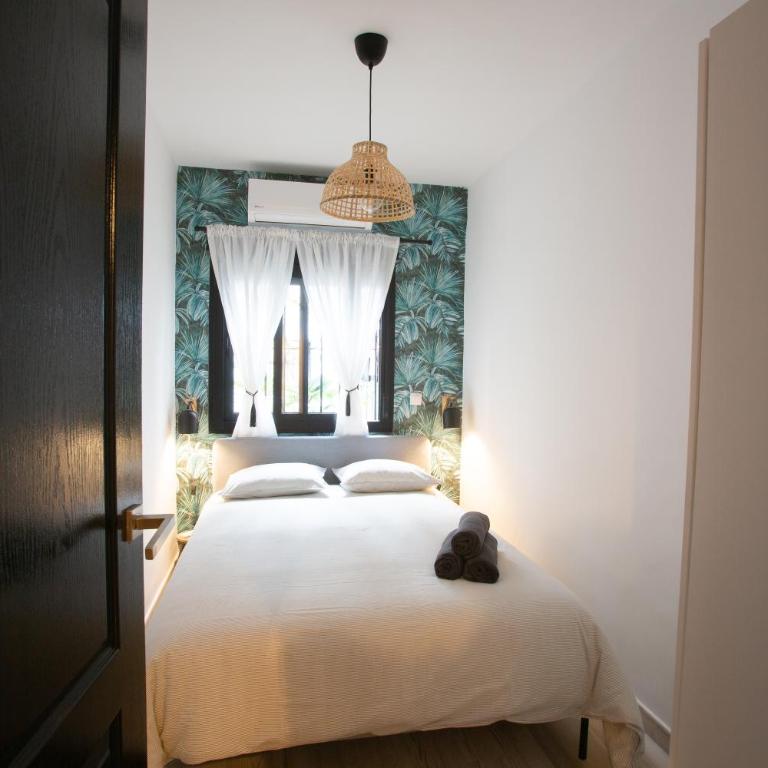 Vintage Movie The Luxury Apartment BY NAMASTE ELITE - Two-Bedroom Apartment - 8