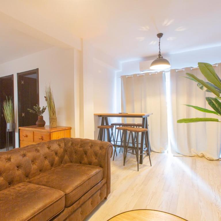 Vintage Movie The Luxury Apartment BY NAMASTE ELITE - Two-Bedroom Apartment - 15