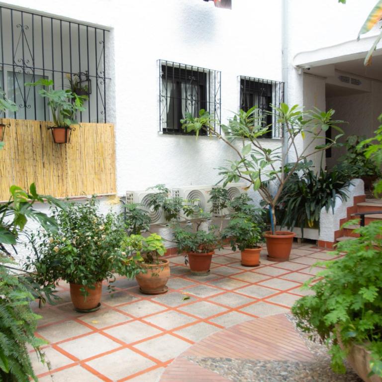 Vintage Movie The Luxury Apartment BY NAMASTE ELITE - Two-Bedroom Apartment - 4