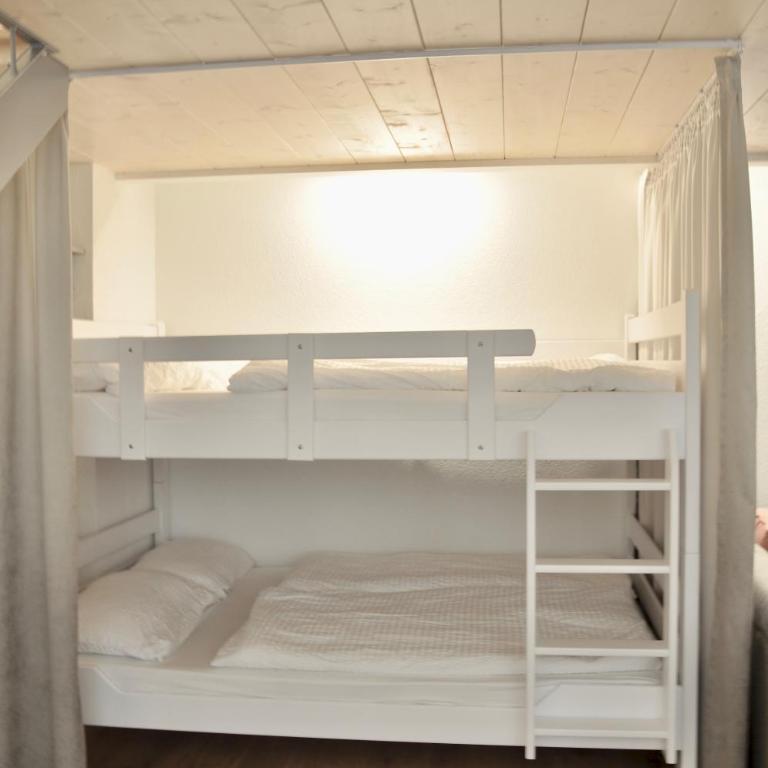 Modern Family Apartment in Interlaken Center - Apartment - Ground Floor - 7