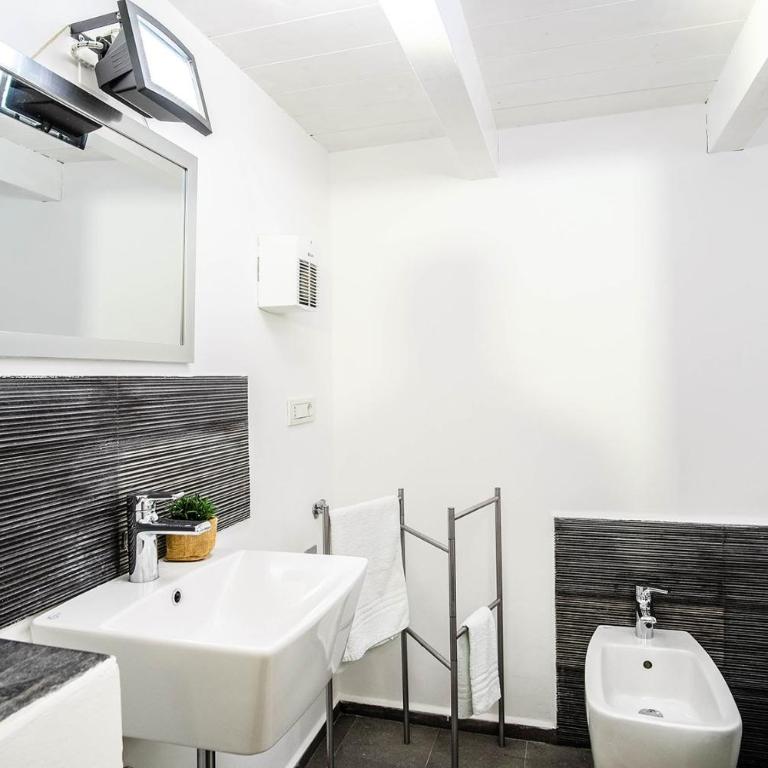 Scuderie Reali - Loft in Castello, old town - Appartamento con 1 Camera da Letto - 22