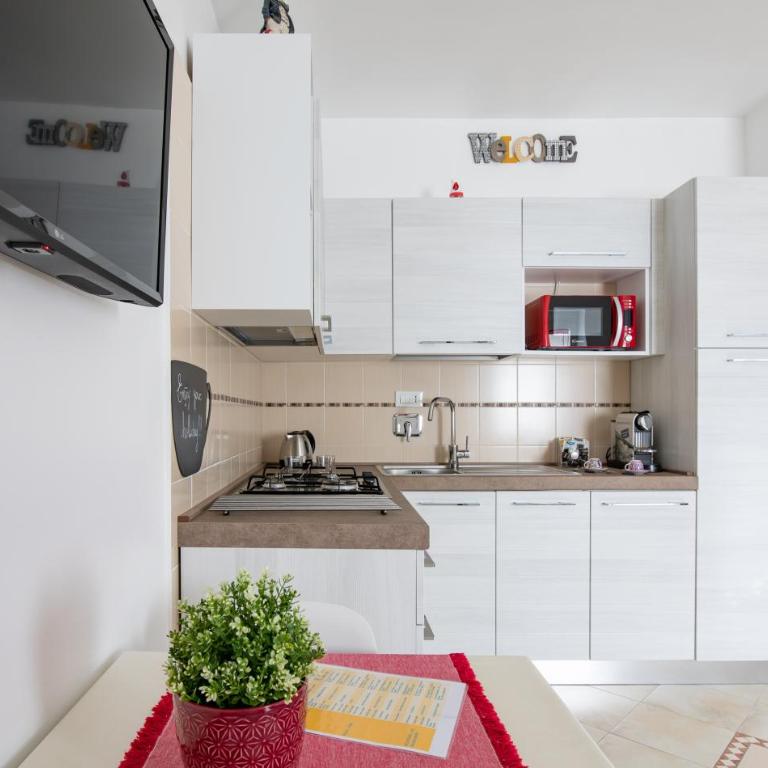 Valery House - Appartamento con 1 Camera da Letto - 3