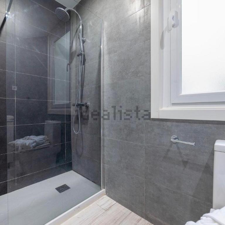 Beautiful and comfortable flat in center of Madrid - Two-Bedroom Apartment - 18