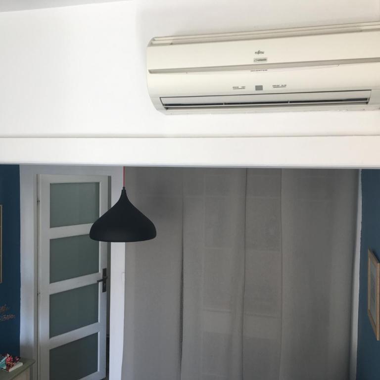 Maison avec terrasse à Arles, Provence - Three-Bedroom House - 12