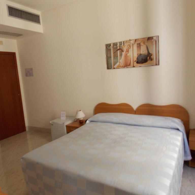 Albergo Roma - Camera Tripla - 6