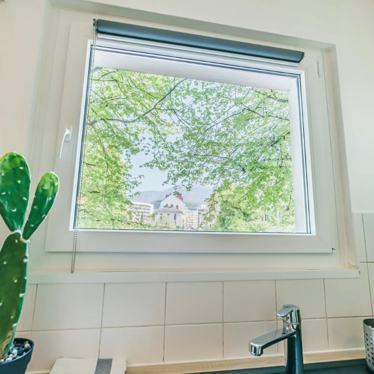 Cosy Studio 108 - Chambéry centre - Stationnement - Gare - One-Bedroom Apartment - 20