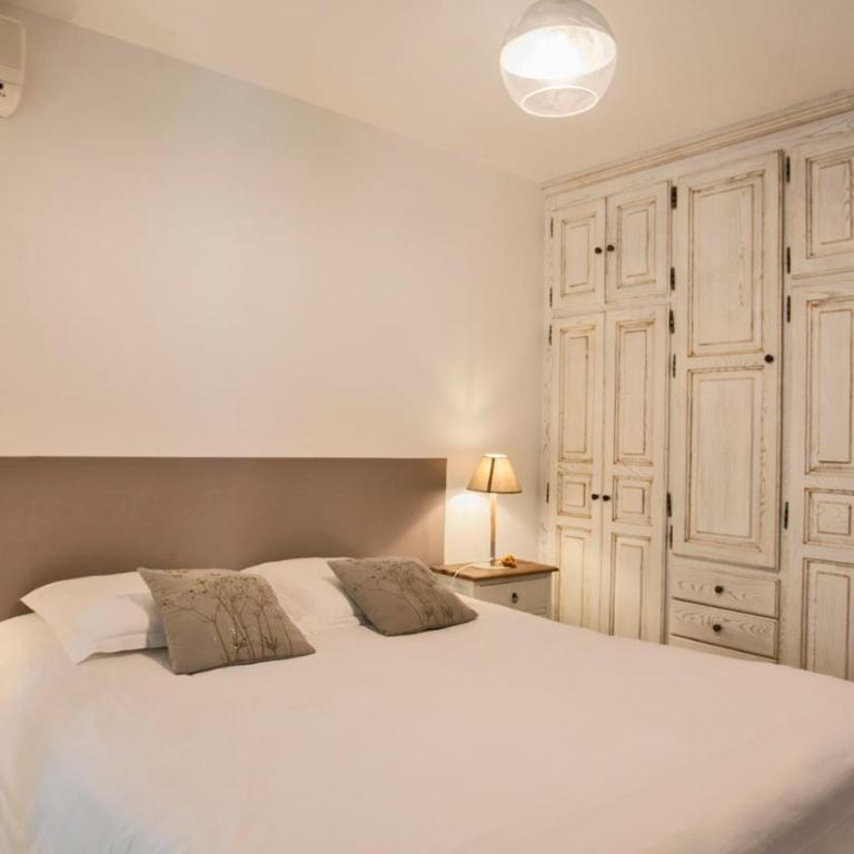 Mare appart avec jardin et bbq vue mer et montagne plage et port à 2 pas - Appartement - 31