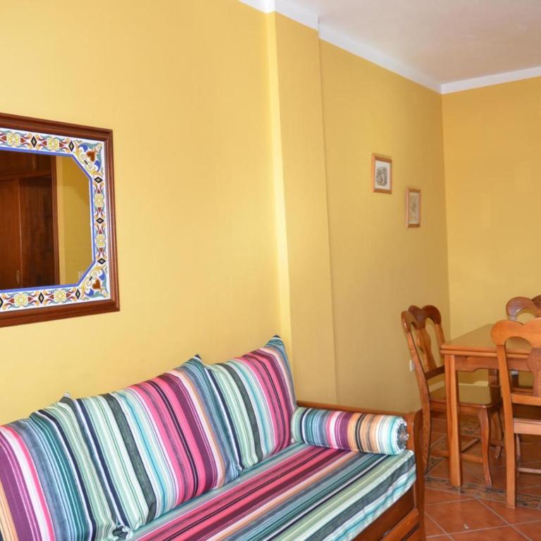 Yuremar La Puntilla Apt 3 - Apartamento Estudio - 10
