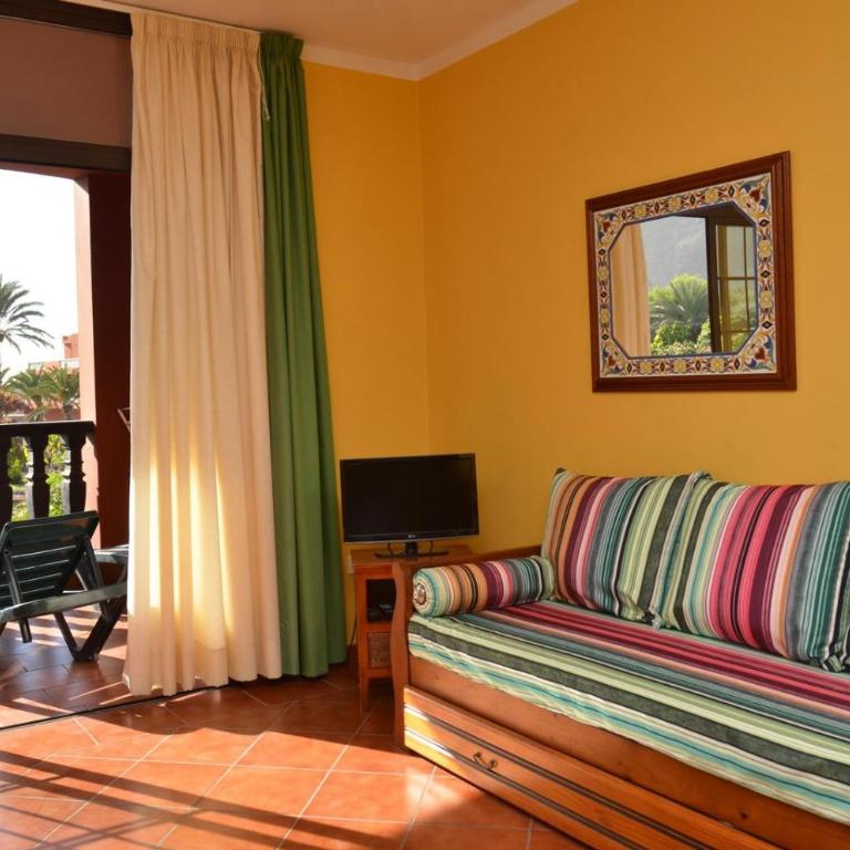 Yuremar La Puntilla Apt 3 - Apartamento Estudio - 16