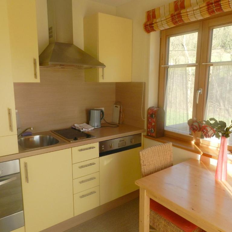 Landhaus am Bach - Apartment mit 1 Schlafzimmer und Balkon - 13