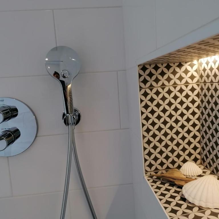 Villa Sainte Marie - Deluxe Studio mit Kingsize-Bett - 7