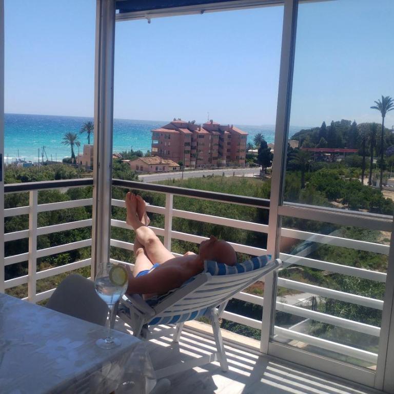 Happy Paradise - Apartment with Sea View - 14
